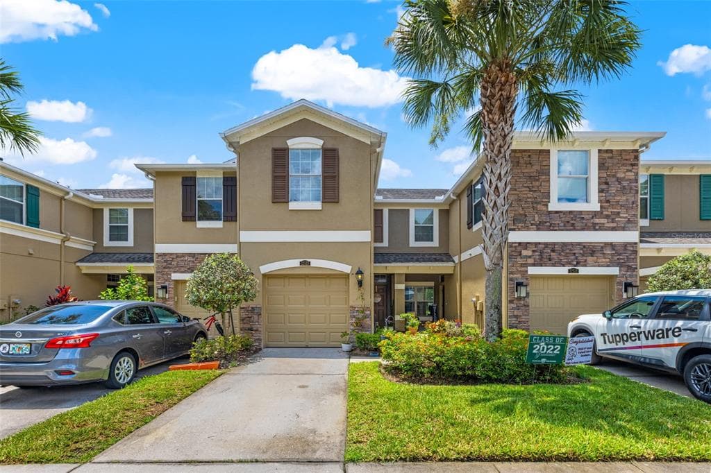12513 STREAMDALE DRIVE TAMPA, FL 33626