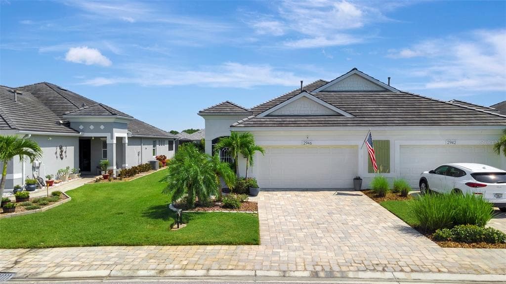 2946 TRUSTEE AVENUE SARASOTA, FL 34243