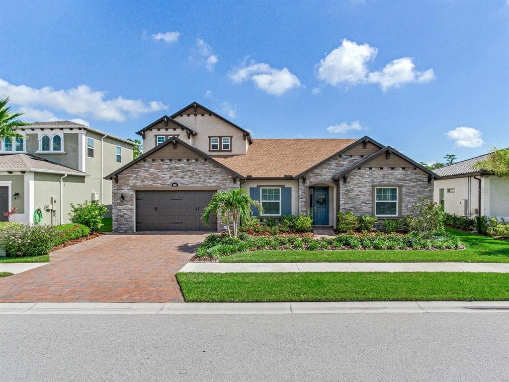 18017 PINE HAMMOCK BOULEVARD LUTZ, FL 33548