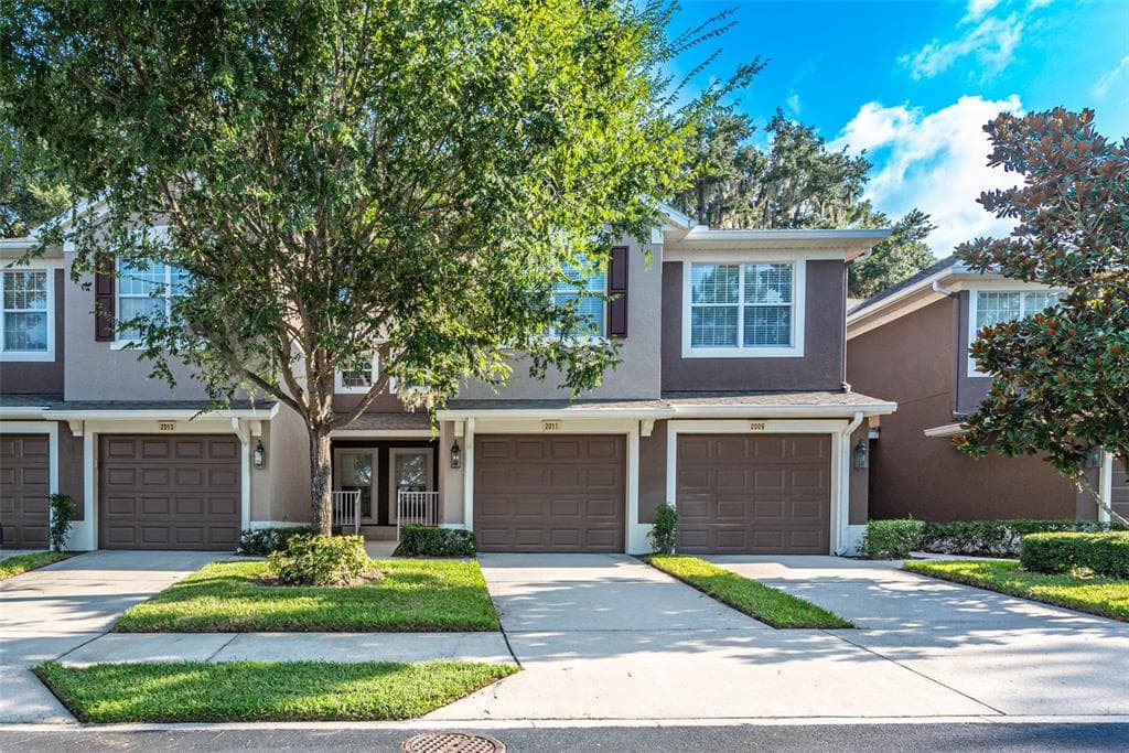 2011 RIVER TURIA CIRCLE UNIT 2011 RIVERVIEW, FL 33578