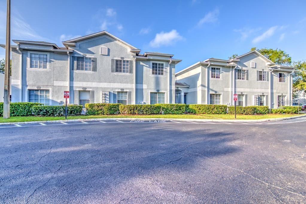 4112 WATERSIDE ISLAND COURT TAMPA, FL 33617