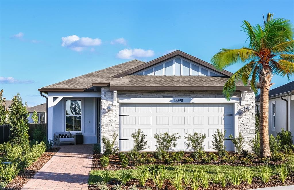 19181 IRON TOPSAIL ISLE LAND O LAKES, FL 34638