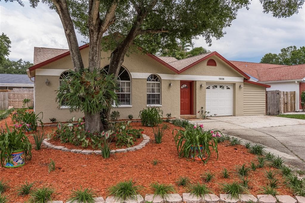 1906 SHEFFIELD COURT OLDSMAR, FL 34677