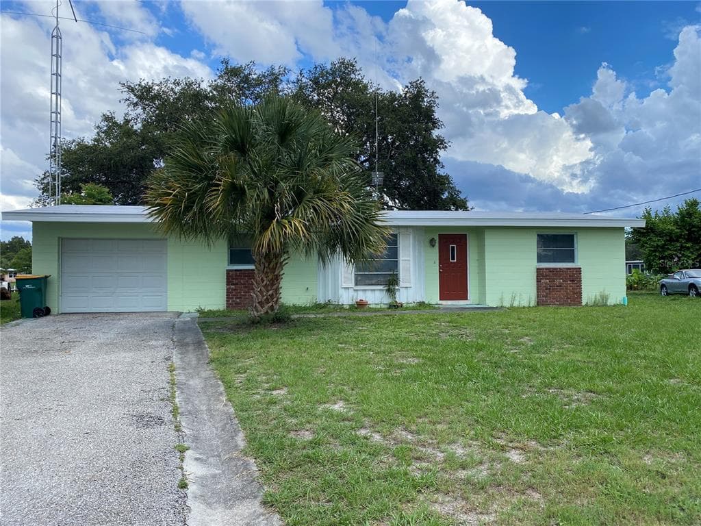 131 BEDFORD DRIVE NE PORT CHARLOTTE, FL 33952