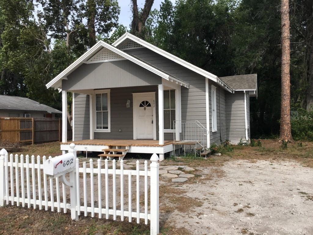 602 N VERMONT STREET PLANT CITY, FL 33563