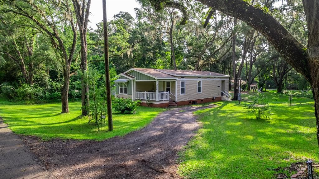 7186 SUNNYSIDE DRIVE BROOKSVILLE, FL 34601