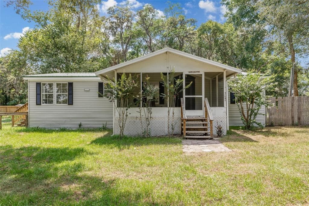 37641 PERTH DRIVE ZEPHYRHILLS, FL 33541