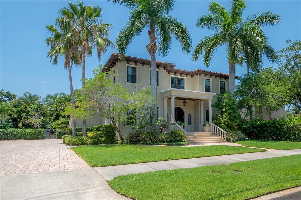 306 CHIPPEWA AVENUE TAMPA, FL 33606