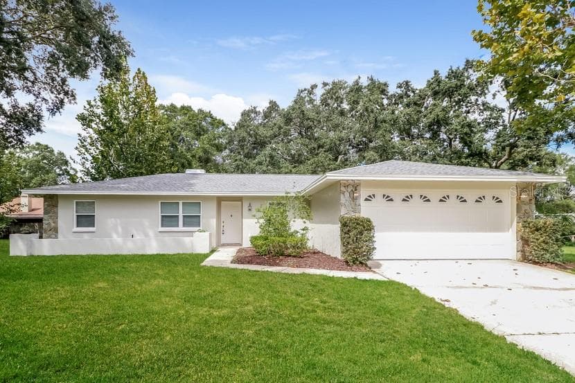 23200 WHITNEY PLACE LAND O LAKES, FL 34639