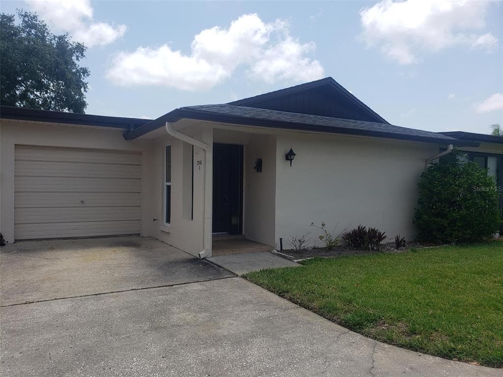 2846 HIGHLANDS BOULEVARD UNIT D PALM HARBOR, FL 34684