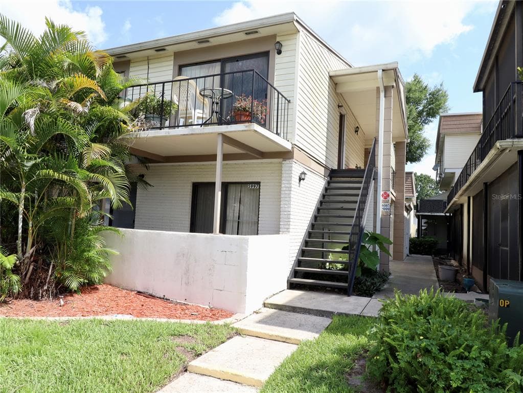 5997 VILLAGE CIRCLE UNIT GE ORLANDO, FL 32822