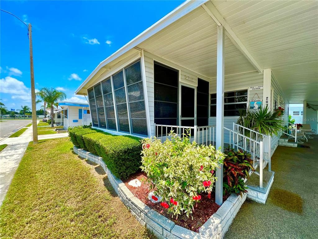 1100 BELCHER ROAD S UNIT 203 LARGO, FL 33771