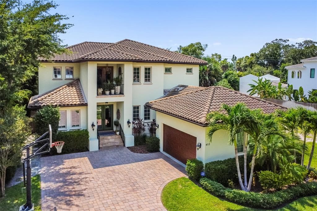 413 S PALOMA PLACE TAMPA, FL 33609