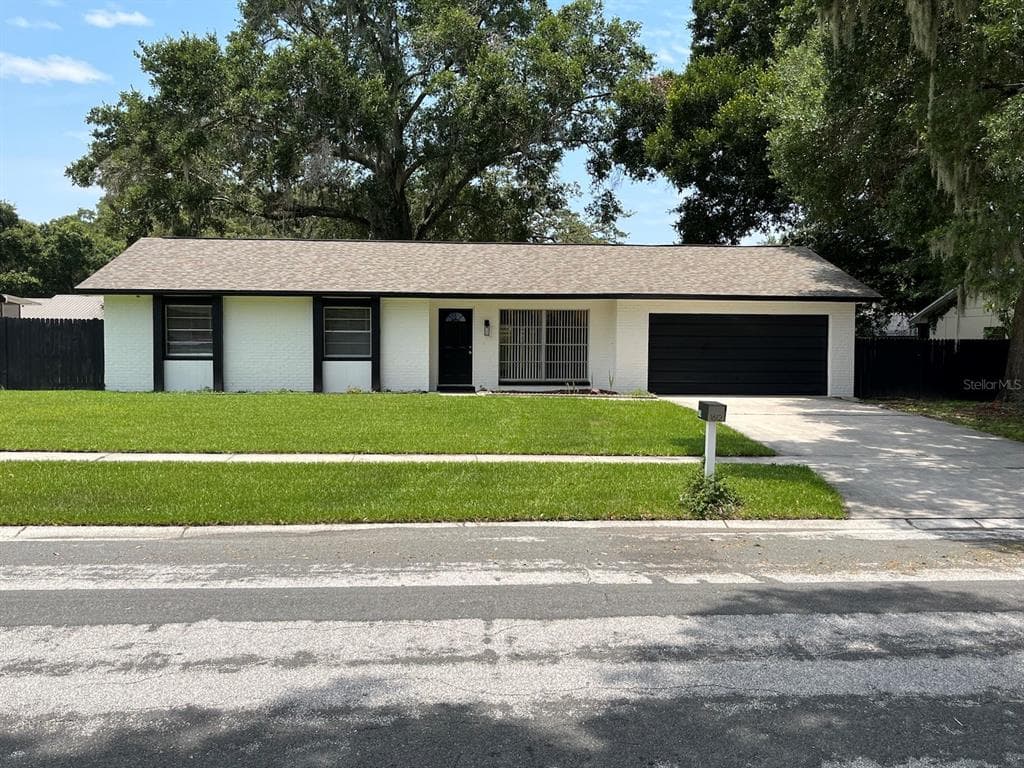 1612 BERKSHIRE DRIVE