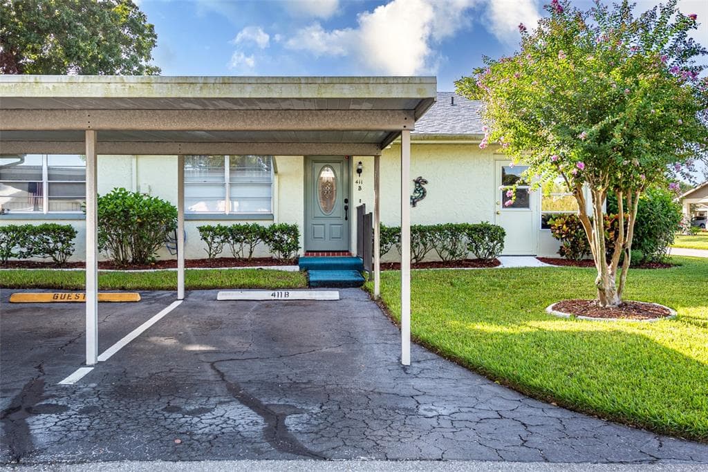 411 FLANBOROUGH TRAIL UNIT B SUN CITY CENTER, FL 33573