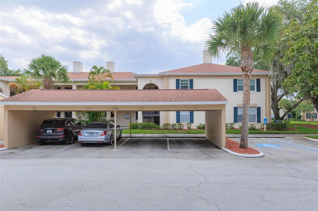 10346 CAROLLWOOD LANE UNIT 178 TAMPA, FL 33618