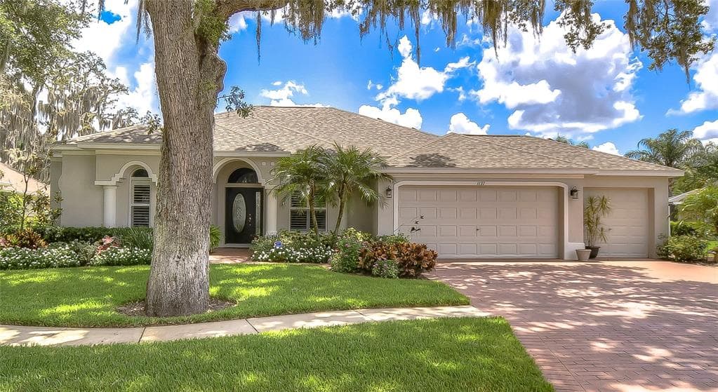 1137 SPLIT SILK STREET VALRICO, FL 33594