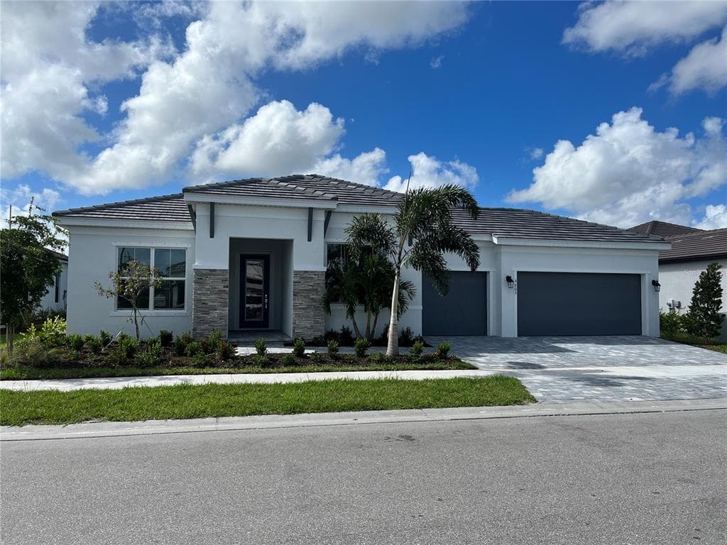 4605 ANTRIM DRIVE SARASOTA, FL 34240