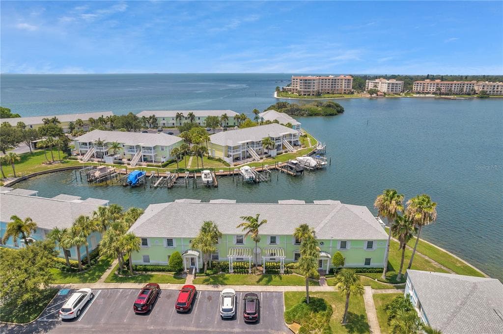 5153 SALMON DRIVE SE UNIT C ST PETERSBURG, FL 33705