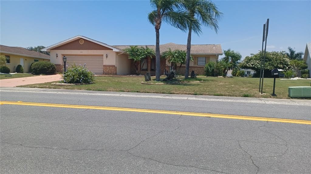 2015 EL RANCHO DRIVE SUN CITY CENTER, FL 33573