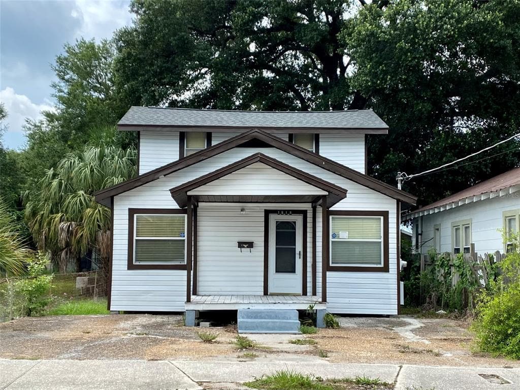 1818 E 17TH AVENUE TAMPA, FL 33605