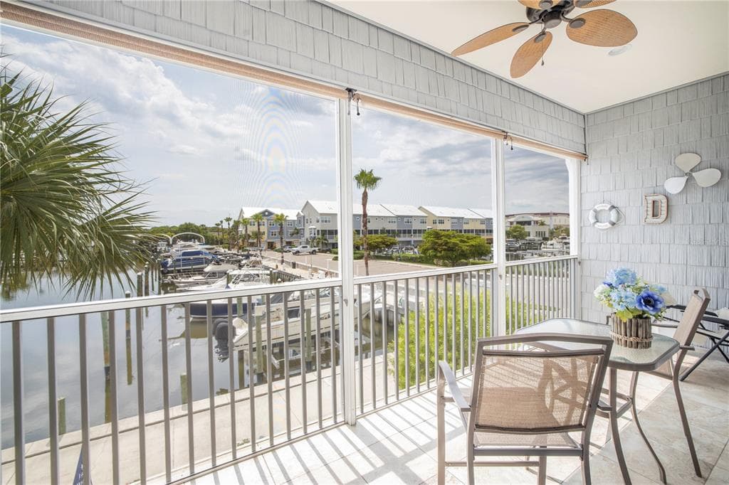 6115 ANCHORAGE WAY S ST PETERSBURG, FL 33712