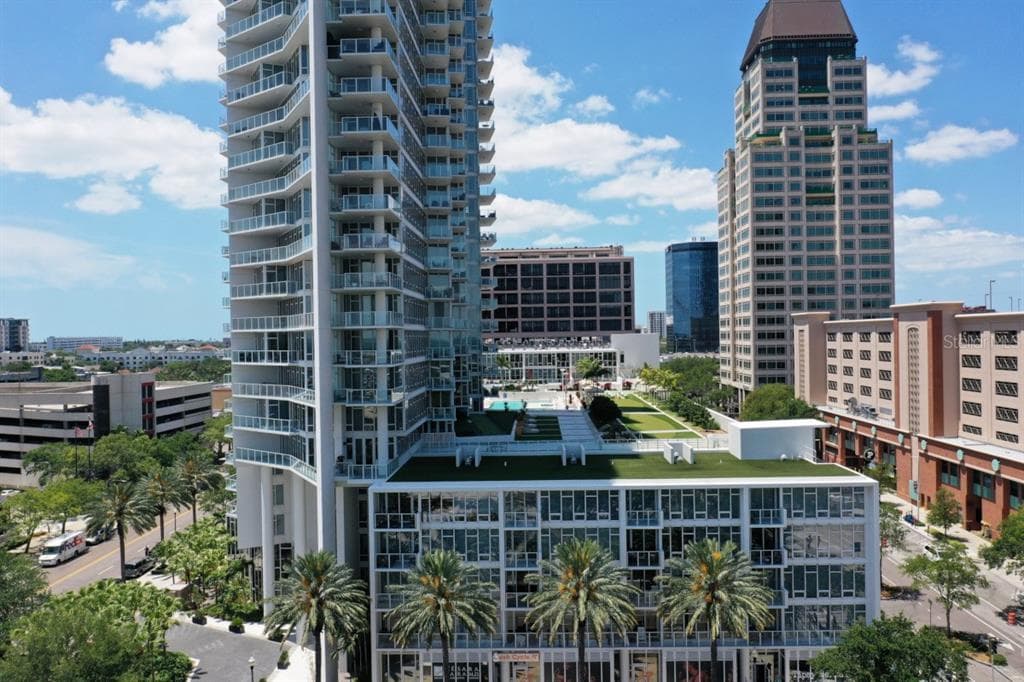 145 2ND AVENUE S UNIT 523