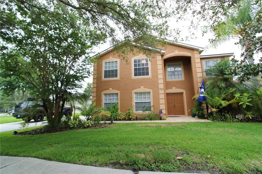 15016 HERONGLEN DRIVE LITHIA, FL 33547