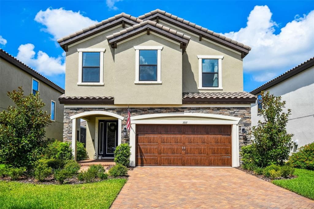 3917 BURDICK LOOP