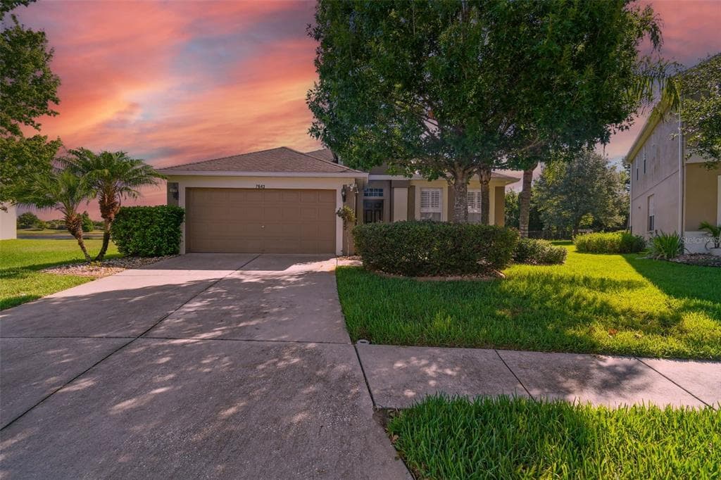 7643 STONEY HILL DRIVE WESLEY CHAPEL, FL 33545