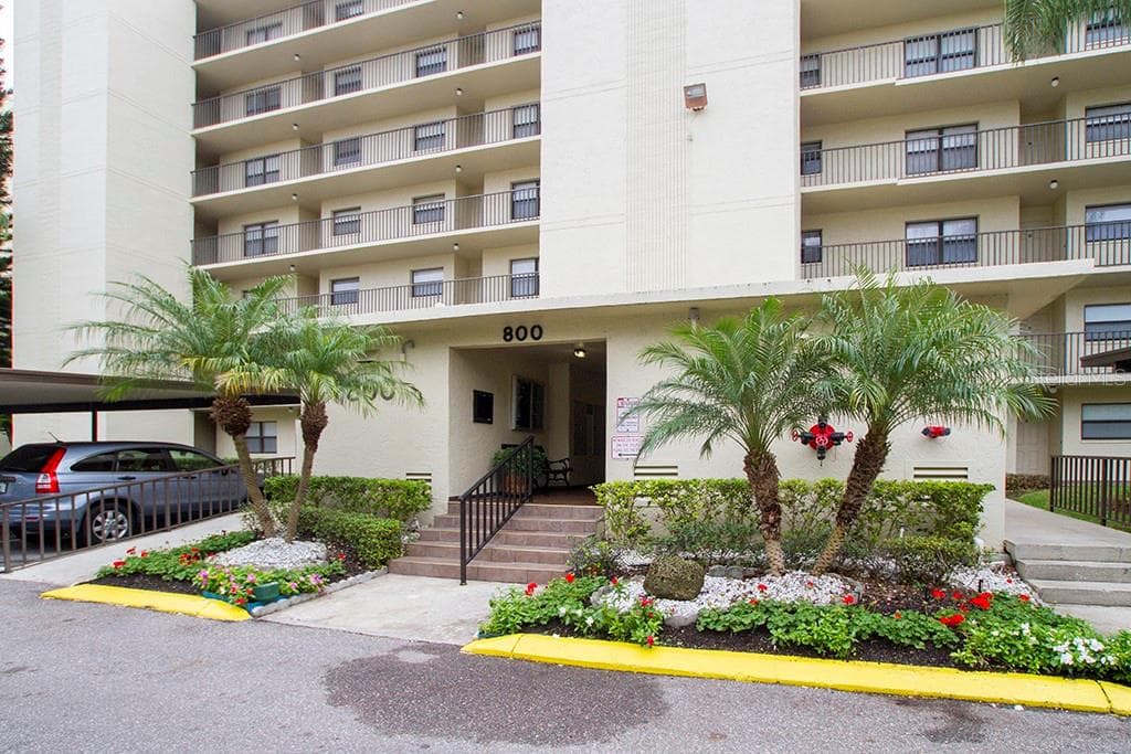 800 COVE CAY DRIVE UNIT 4F CLEARWATER, FL 33760