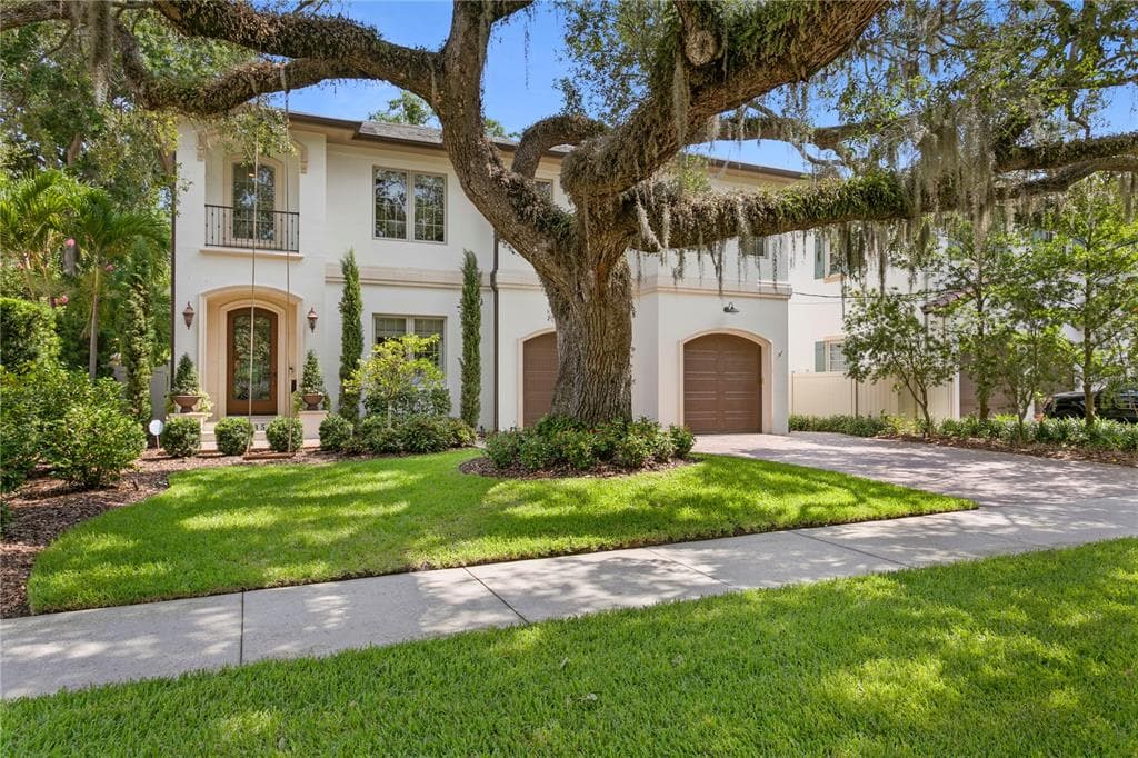 4535 W SWANN AVENUE TAMPA, FL 33609