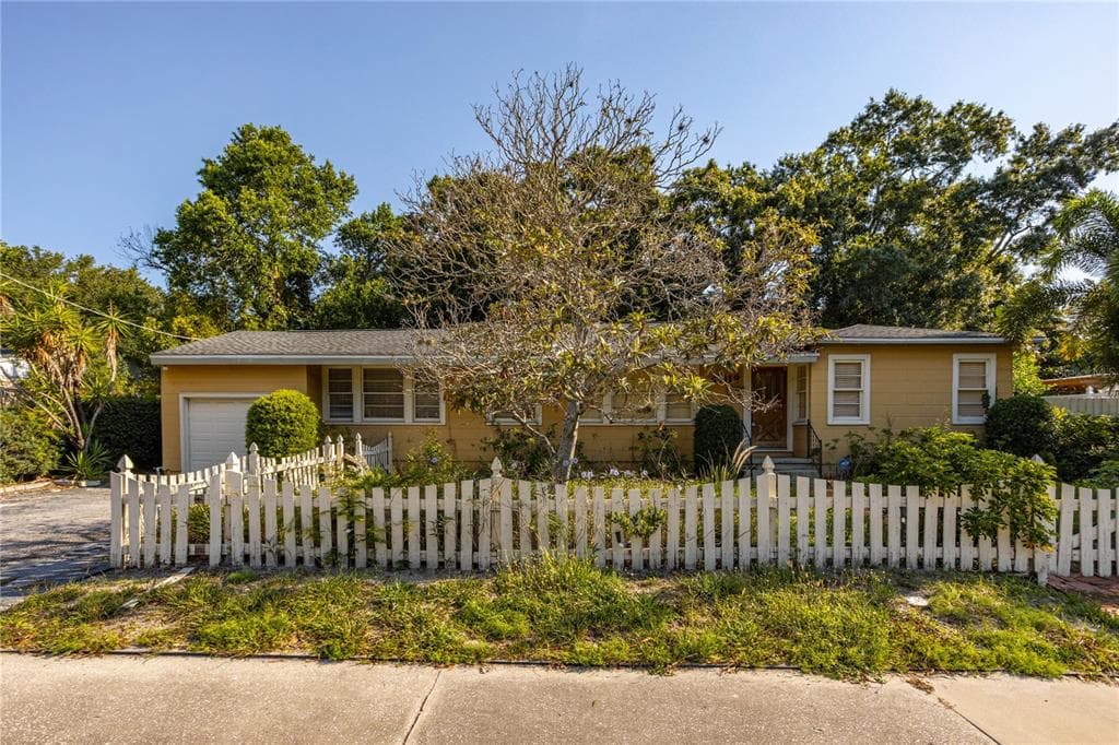 4019 W BAY TO BAY BOULEVARD TAMPA, FL 33629