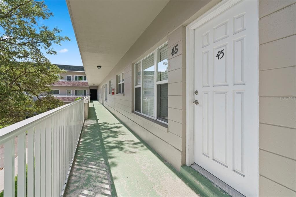2427 RHODESIAN DRIVE UNIT 45 CLEARWATER, FL 33763