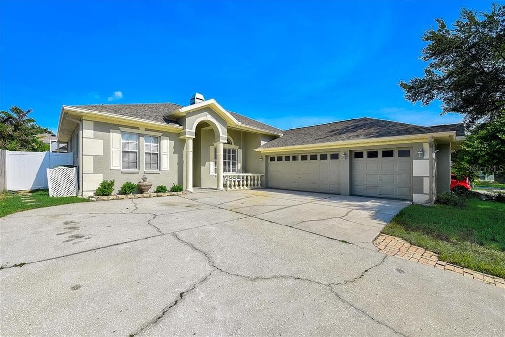 4153 SINCLAIR PLACE LAND O LAKES, FL 34639