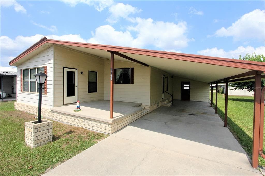 3843 WILLIAM HUME DRIVE ZEPHYRHILLS, FL 33541