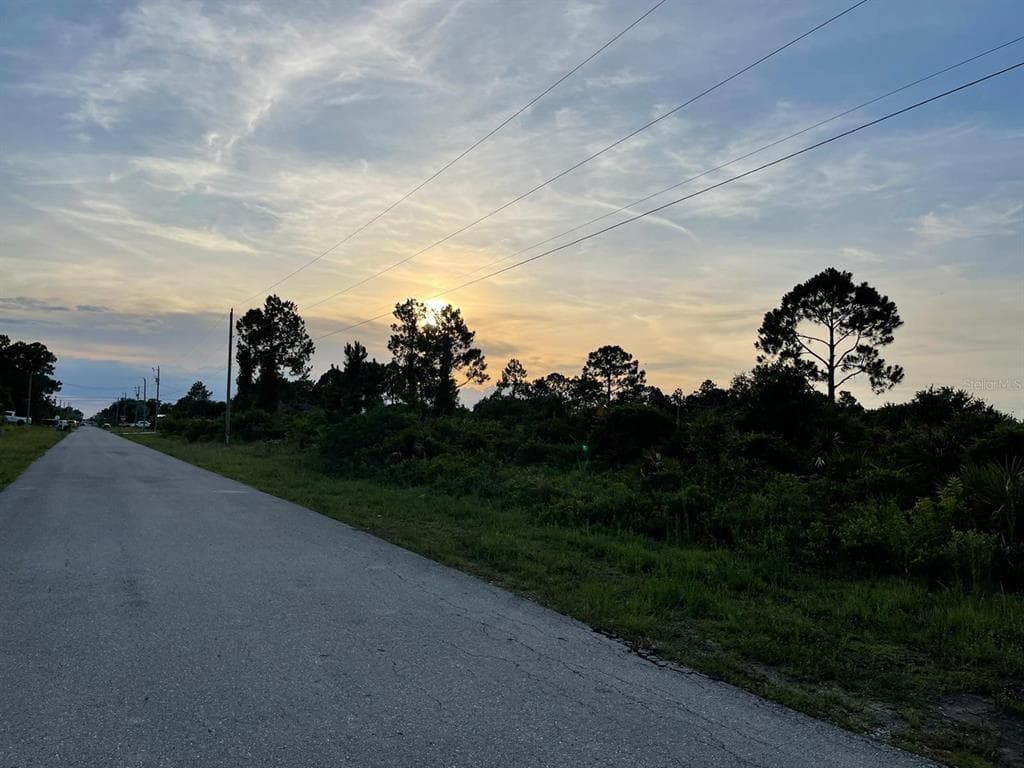 2508 33RD STREET SW LEHIGH ACRES, FL 33976