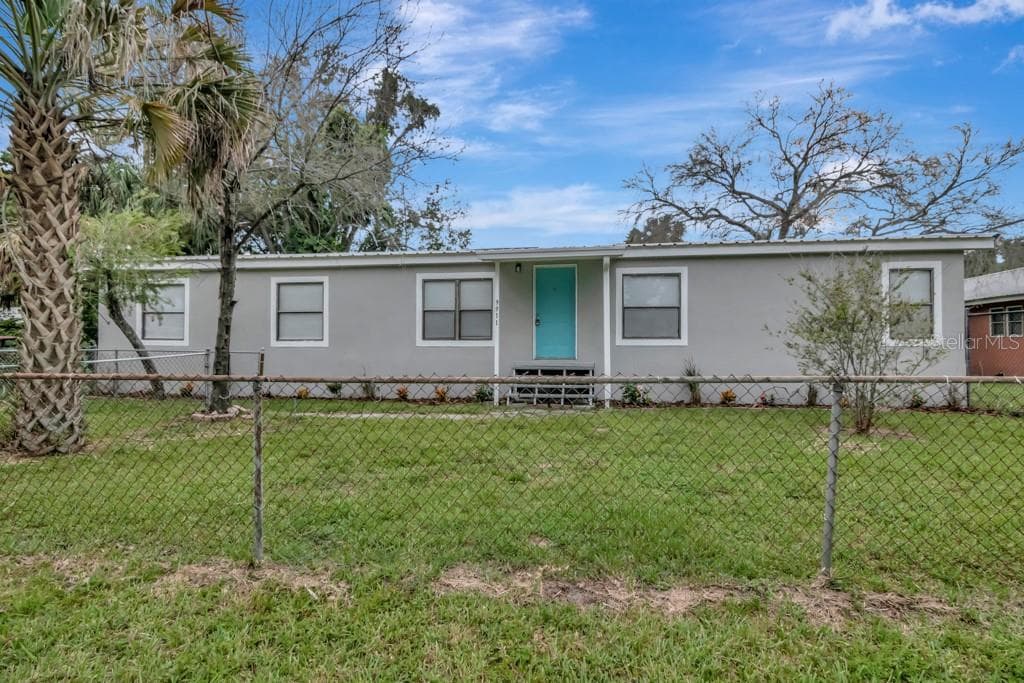9911 MAGGIE STREET GIBSONTON, FL 33534