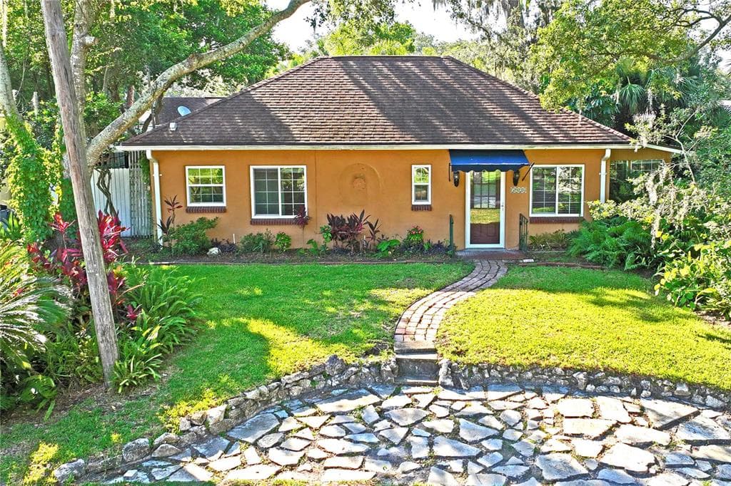 5924 RIO DR NEW PORT RICHEY, FL 34652