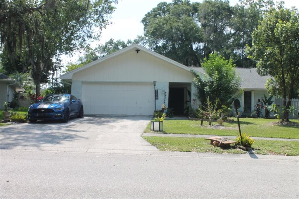 603 GREEN COVE DRIVE BRANDON, FL 33510
