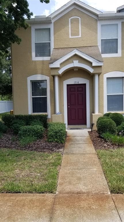1314 DENMAN COURT WESLEY CHAPEL, FL 33543