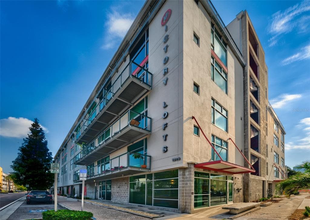 101 S 12TH STREET UNIT 426 TAMPA, FL 33602