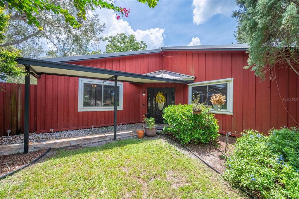 2711 BELLWOOD DRIVE BRANDON, FL 33511