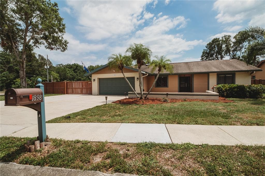1898 MARYS MEADOW LANE PALM HARBOR, FL 34683