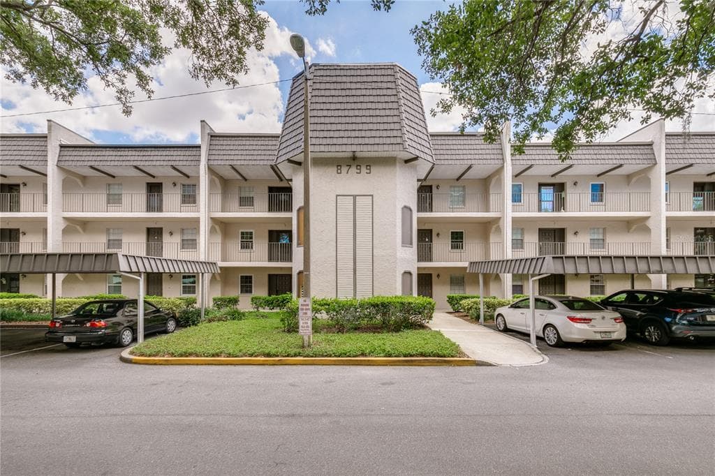 8799 BARDMOOR BOULEVARD UNIT 206 SEMINOLE, FL 33777