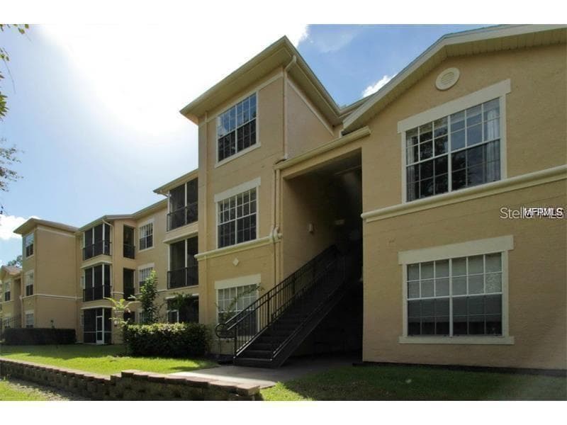 5125 PALM SPRINGS BOULEVARD UNIT 10205 TAMPA, FL 33647
