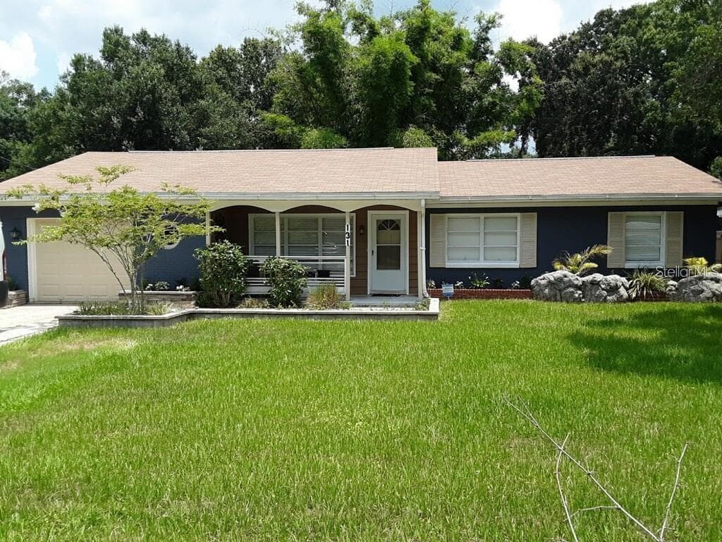 131 CONNIE AVENUE TAMPA, FL 33613