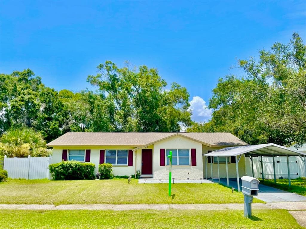 5608 COOKMAN DRIVE TAMPA, FL 33619
