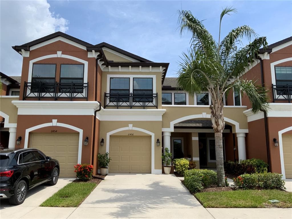 11456 CROWNED SPARROW LANE TAMPA, FL 33626