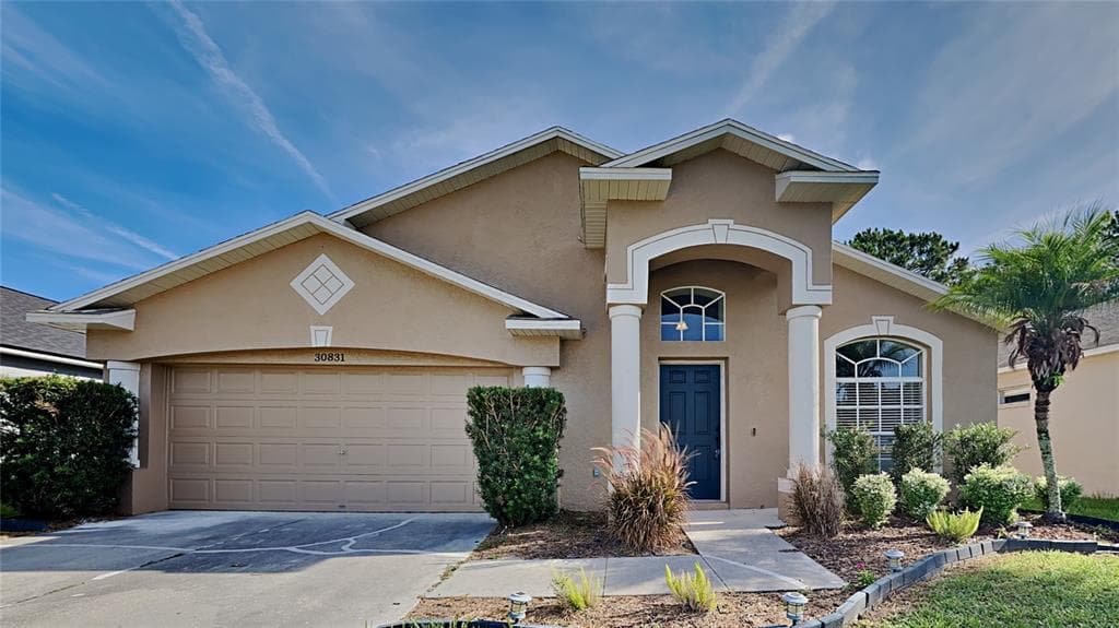 30831 MIDTOWN COURT ZEPHYRHILLS, FL 33545